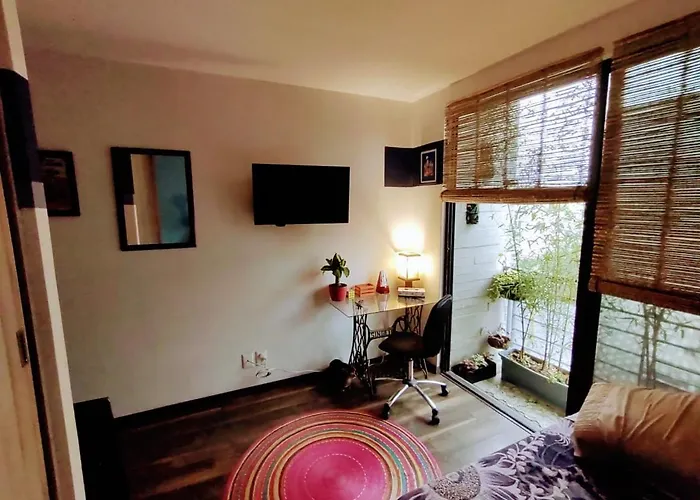 Habitación en casa particular Departamento Compartido En El Corazón De La Ciudad